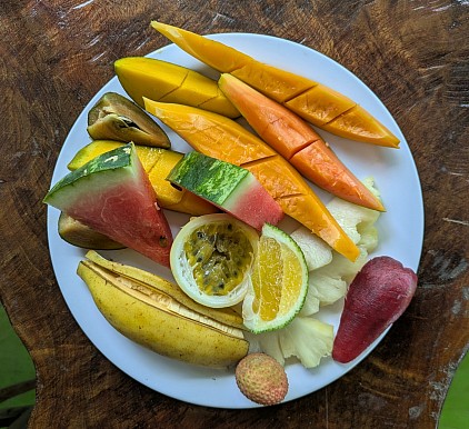 fruit plate bright and interesting fruit